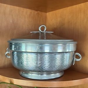 Vintage Nasco Italy Hammered Aluminum Insulated Serving Dish Bucket With Lid